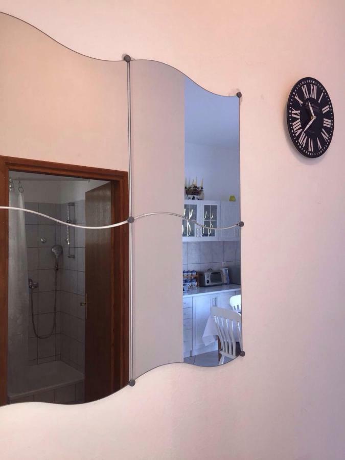 Apartment Antonija Povile Esterno foto