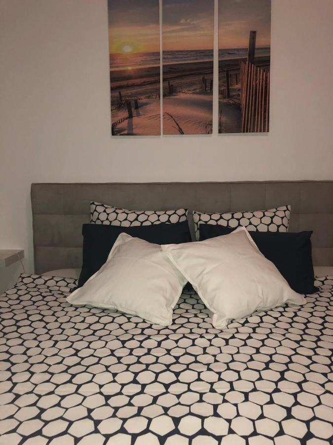 Apartment Antonija Povile Esterno foto